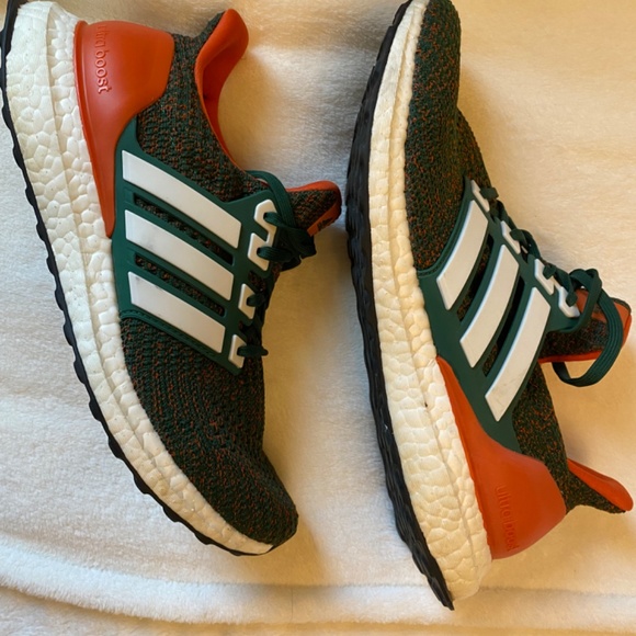 Adidas Ultraboost - Picture 2 of 6